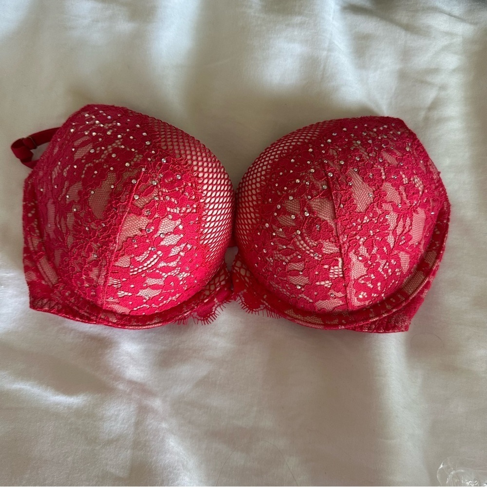 Red Bra
